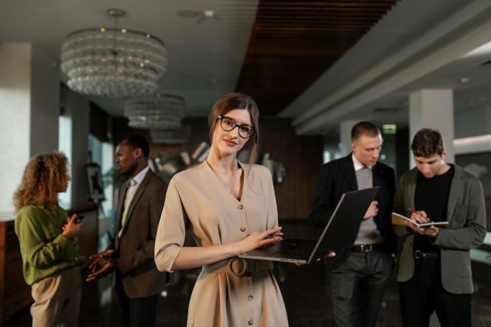 Anthropic Expands Claude's Capabilities with Microsoft Integration and Windows Support | beduende.com
