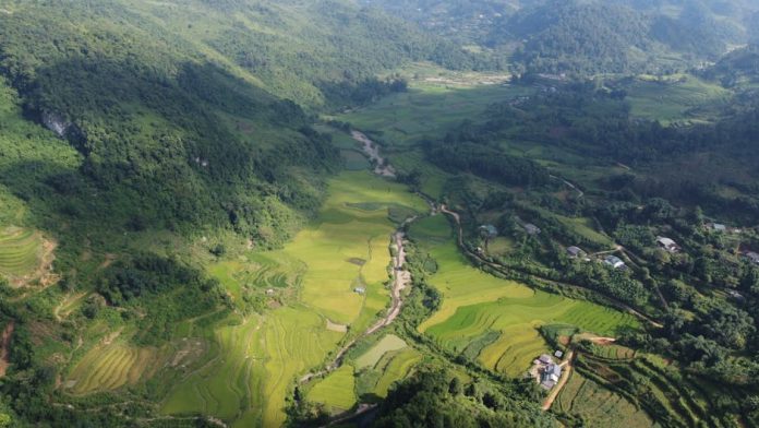 Hailstorm Strikes Cao Bang, Causing Damage but No Casualties | beduende.com
